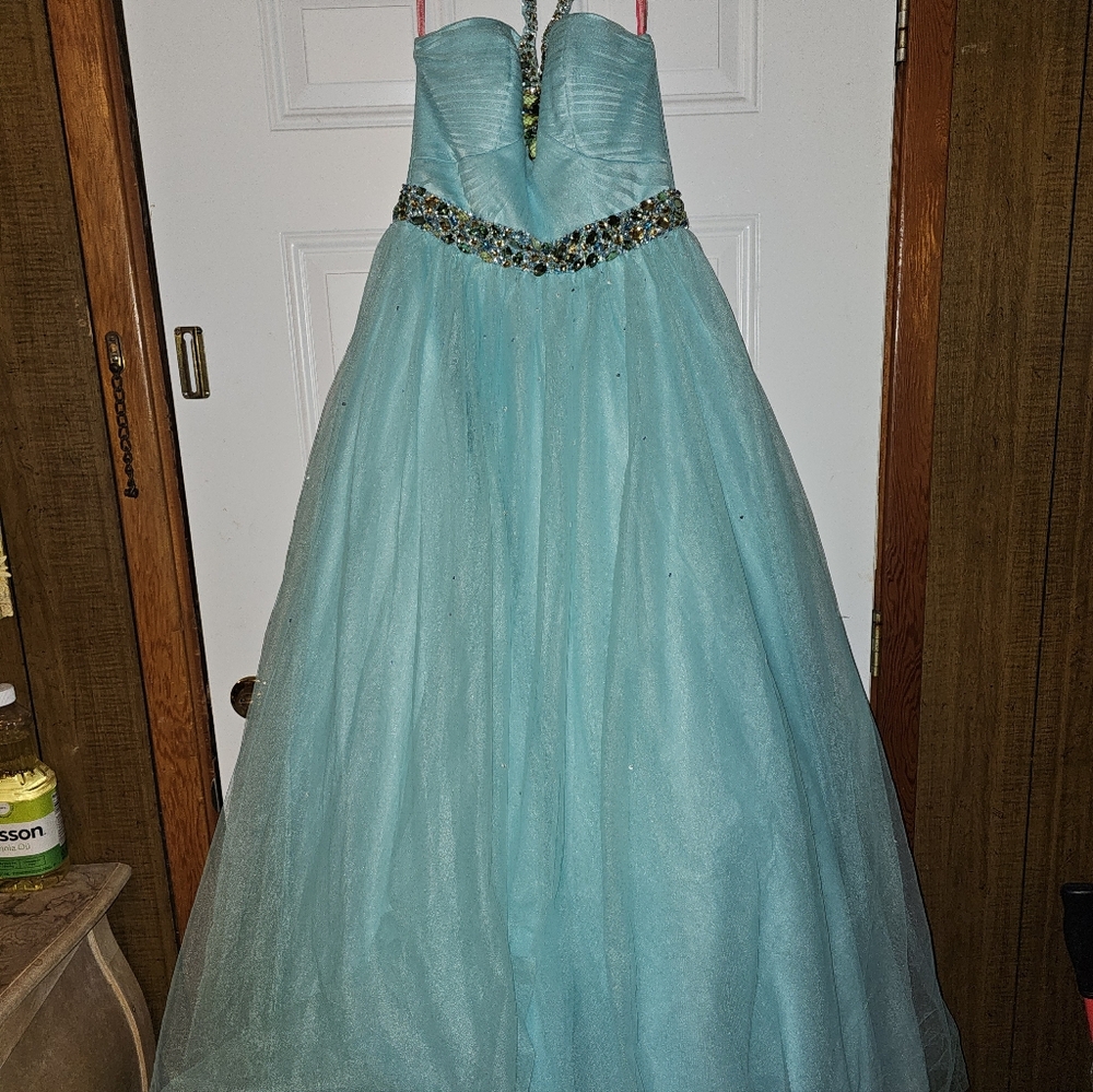 Maggie Sottero Size 6 Dress